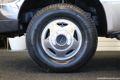 1999 Ford F-350 Lariat  1999 Ford F-350 LARIAT LOCALLY OWNED* 6-SPEED MANUAL 7.3L* NEVER HAD 5TH WHEEL OR GOOSENECK* SPRAY IN BED LINER* RECENTLY NEW 6- 10-PLY MICHELIN LTX M/S TIRES* FULL FRESH SERVICE*2000 2001 2002 2003 - Photo 27 - Portland, OR 97230
