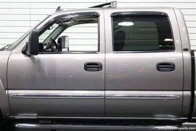 2006 GMC Sierra 2500 SLT  1-OWNER* LBZ W/ALLISON 6-SPD* CREW CAB LONG BED* 100% STOCK* NEW 33 " COOPER 10-PLY TIRES* FULLY SERVICED* ZERO RUST OR CORROSION* ALL BOOKS & KEYS - Photo 46 - Portland, OR 97230