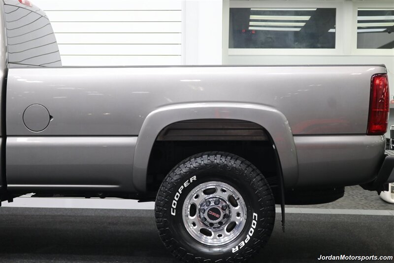 2006 GMC Sierra 2500 SLT  1-OWNER* LBZ W/ALLISON 6-SPD* CREW CAB LONG BED* 100% STOCK* NEW 33 " COOPER 10-PLY TIRES* FULLY SERVICED* ZERO RUST OR CORROSION* ALL BOOKS & KEYS - Photo 48 - Portland, OR 97230