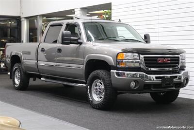 2006 GMC Sierra 2500 SLT  1-OWNER* LBZ W/ALLISON 6-SPD* CREW CAB LONG BED* 100% STOCK* NEW 33 " COOPER 10-PLY TIRES* FULLY SERVICED* ZERO RUST OR CORROSION* ALL BOOKS & KEYS - Photo 2 - Portland, OR 97230