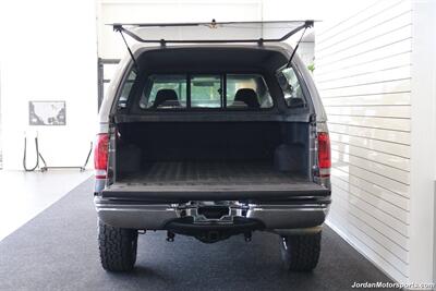 2002 Ford F-350 XLT  1-OWNER* 100%RUST & CORROSION FREE* NEW BRAKES-ROTORS-CALIPERS-FLUIDS-AC COMPRESSOR-17 "WHEELS-35 "TOYO AT3 10-PLYS- 2.5 " BILSTEIN LEVEL LIFT* NEVER HAD 5TH WHEEL OR GOOSENECK* COLLECTOR QUALITY - Photo 13 - Portland, OR 97230