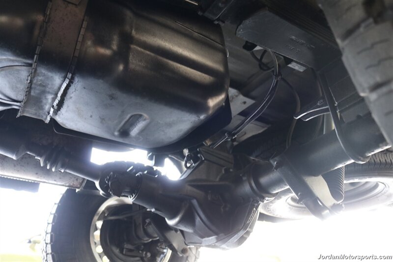 2002 Ford F-350 XLT  1-OWNER* 100%RUST & CORROSION FREE* NEW BRAKES-ROTORS-CALIPERS-FLUIDS-AC COMPRESSOR-17 "WHEELS-35 "TOYO AT3 10-PLYS- 2.5 " BILSTEIN LEVEL LIFT* NEVER HAD 5TH WHEEL OR GOOSENECK* COLLECTOR QUALITY - Photo 30 - Portland, OR 97230