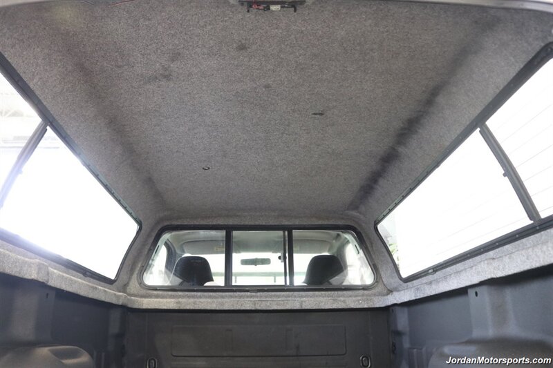 2002 Ford F-350 XLT  1-OWNER* 100%RUST & CORROSION FREE* NEW BRAKES-ROTORS-CALIPERS-FLUIDS-AC COMPRESSOR-17 "WHEELS-35 "TOYO AT3 10-PLYS- 2.5 " BILSTEIN LEVEL LIFT* NEVER HAD 5TH WHEEL OR GOOSENECK* COLLECTOR QUALITY - Photo 47 - Portland, OR 97230
