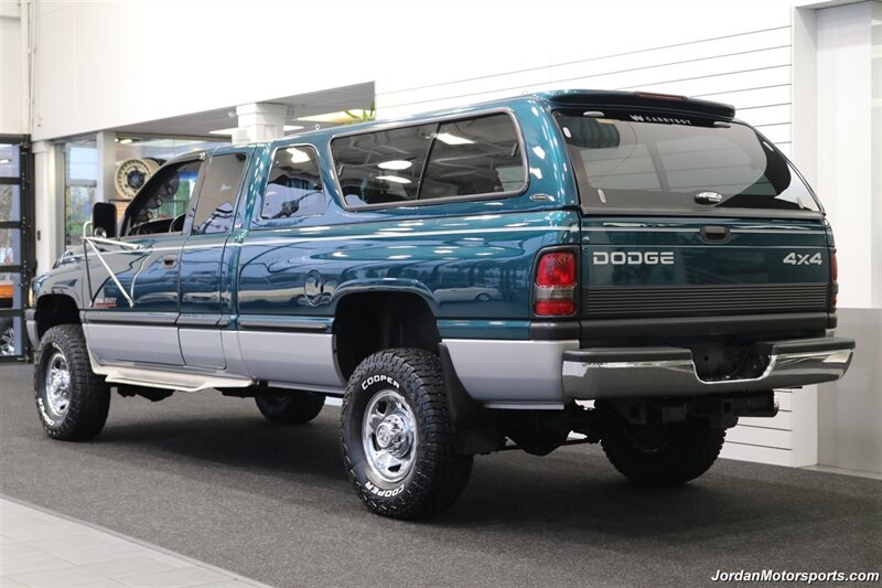 1999 Dodge Ram 2500 Laramie SLT  1-OWNER* 5.9L 24-VALVE* RUST FREE* NEW 33 "COOPER A/T 10-PLY TIRES* NEW BRAKES / FLUIDS* SPRAY IN BED LINER* NO ACCIDENTS* ALL BOOKS* - Photo 5 - Portland, OR 97230