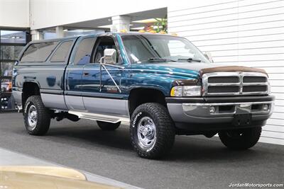 1999 Dodge Ram 2500 Laramie SLT  1-OWNER* 5.9L 24-VALVE* RUST FREE* NEW 33 "COOPER A/T 10-PLY TIRES* NEW BRAKES / FLUIDS* SPRAY IN BED LINER* NO ACCIDENTS* ALL BOOKS* - Photo 2 - Portland, OR 97230