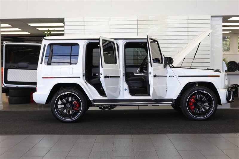 2024 Mercedes-Benz AMG G 63   - Photo 11 - Portland, OR 97230