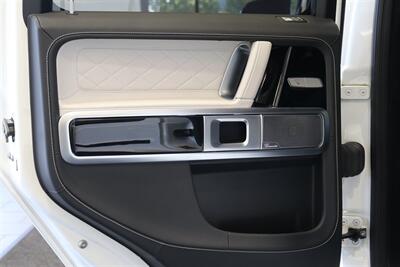 2024 Mercedes-Benz AMG G 63   - Photo 33 - Portland, OR 97230