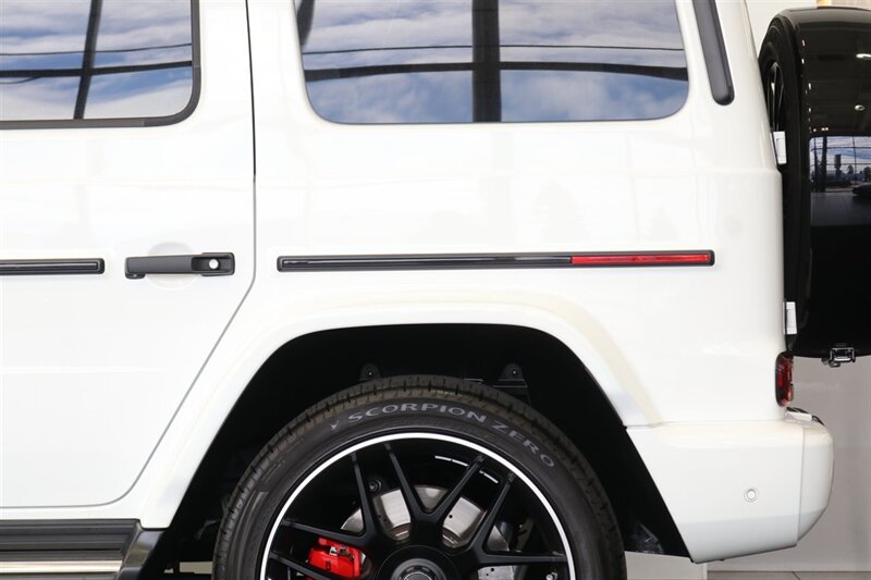 2024 Mercedes-Benz AMG G 63   - Photo 23 - Portland, OR 97230