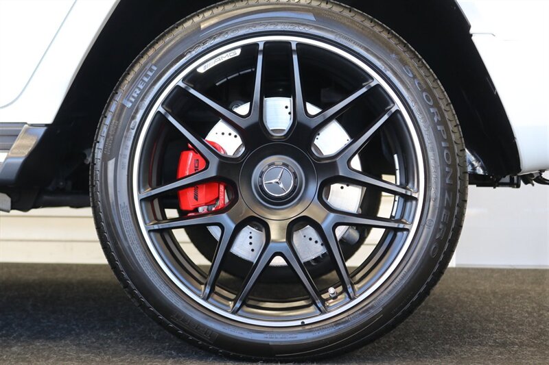 2024 Mercedes-Benz AMG G 63   - Photo 27 - Portland, OR 97230