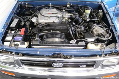 1994 Toyota Pickup DX V6  1-OWNER* 0-RUST* 5-SPD V-6* NEW HEAD GASKETS-TIMING BELT-WATER PUMP-INJECTORS-SPARK PLUGS-WIRES-CAP-ROTOR-ALL BELTS-BATTERY-32 " BFG KO2s-BILSTEIN SHOCKS* 0-ACCIDENTS* COLLECTOR QUALITY - Photo 14 - Portland, OR 97230