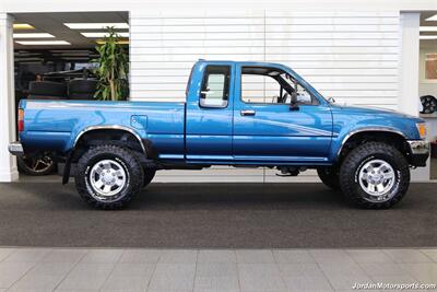 1994 Toyota Pickup DX V6  1-OWNER* 0-RUST* 5-SPD V-6* NEW HEAD GASKETS-TIMING BELT-WATER PUMP-INJECTORS-SPARK PLUGS-WIRES-CAP-ROTOR-ALL BELTS-BATTERY-32 " BFG KO2s-BILSTEIN SHOCKS* 0-ACCIDENTS* COLLECTOR QUALITY - Photo 5 - Portland, OR 97230