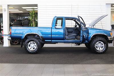 1994 Toyota Pickup DX V6  1-OWNER* 0-RUST* 5-SPD V-6* NEW HEAD GASKETS-TIMING BELT-WATER PUMP-INJECTORS-SPARK PLUGS-WIRES-CAP-ROTOR-ALL BELTS-BATTERY-32 " BFG KO2s-BILSTEIN SHOCKS* 0-ACCIDENTS* COLLECTOR QUALITY - Photo 11 - Portland, OR 97230