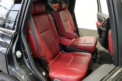 2023 Lexus GX Luxury  1-OWNER* SPORT DESIGN PKG* LUXURY PKG* DASH CAM* MULTI TERRAIN MONITOR* CROSS BARS* TOW PACKAGE* ALL BOOKS - WINDOW STICKER - 2 KEYS* LAST OF THE V-8s - Photo 71 - Portland, OR 97230