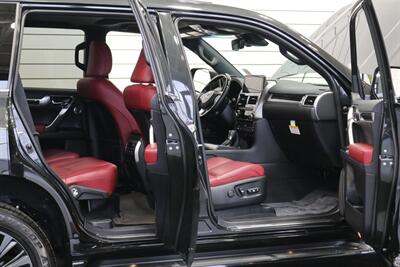 2023 Lexus GX Luxury  1-OWNER* SPORT DESIGN PKG* LUXURY PKG* DASH CAM* MULTI TERRAIN MONITOR* CROSS BARS* TOW PACKAGE* ALL BOOKS - WINDOW STICKER - 2 KEYS* LAST OF THE V-8s - Photo 35 - Portland, OR 97230