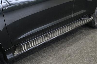 2023 Lexus GX Luxury  1-OWNER* SPORT DESIGN PKG* LUXURY PKG* DASH CAM* MULTI TERRAIN MONITOR* CROSS BARS* TOW PACKAGE* ALL BOOKS - WINDOW STICKER - 2 KEYS* LAST OF THE V-8s - Photo 44 - Portland, OR 97230