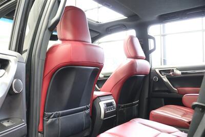 2023 Lexus GX Luxury  1-OWNER* SPORT DESIGN PKG* LUXURY PKG* DASH CAM* MULTI TERRAIN MONITOR* CROSS BARS* TOW PACKAGE* ALL BOOKS - WINDOW STICKER - 2 KEYS* LAST OF THE V-8s - Photo 53 - Portland, OR 97230