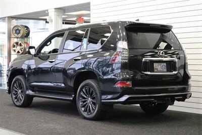 2023 Lexus GX Luxury  1-OWNER* SPORT DESIGN PKG* LUXURY PKG* DASH CAM* MULTI TERRAIN MONITOR* CROSS BARS* TOW PACKAGE* ALL BOOKS - WINDOW STICKER - 2 KEYS* LAST OF THE V-8s - Photo 6 - Portland, OR 97230