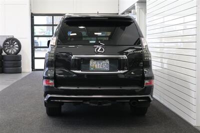 2023 Lexus GX Luxury  1-OWNER* SPORT DESIGN PKG* LUXURY PKG* DASH CAM* MULTI TERRAIN MONITOR* CROSS BARS* TOW PACKAGE* ALL BOOKS - WINDOW STICKER - 2 KEYS* LAST OF THE V-8s - Photo 39 - Portland, OR 97230