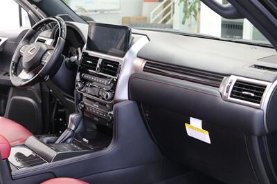2023 Lexus GX Luxury  1-OWNER* SPORT DESIGN PKG* LUXURY PKG* DASH CAM* MULTI TERRAIN MONITOR* CROSS BARS* TOW PACKAGE* ALL BOOKS - WINDOW STICKER - 2 KEYS* LAST OF THE V-8s - Photo 64 - Portland, OR 97230