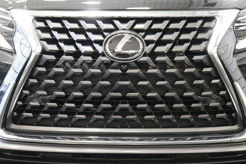 2023 Lexus GX Luxury  1-OWNER* SPORT DESIGN PKG* LUXURY PKG* DASH CAM* MULTI TERRAIN MONITOR* CROSS BARS* TOW PACKAGE* ALL BOOKS - WINDOW STICKER - 2 KEYS* LAST OF THE V-8s - Photo 70 - Portland, OR 97230