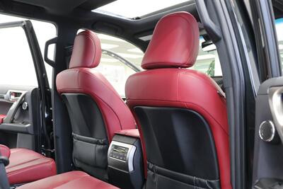 2023 Lexus GX Luxury  1-OWNER* SPORT DESIGN PKG* LUXURY PKG* DASH CAM* MULTI TERRAIN MONITOR* CROSS BARS* TOW PACKAGE* ALL BOOKS - WINDOW STICKER - 2 KEYS* LAST OF THE V-8s - Photo 52 - Portland, OR 97230