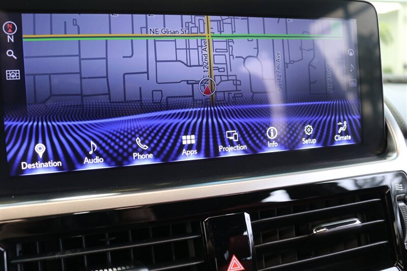 2023 Lexus GX Luxury  1-OWNER* SPORT DESIGN PKG* LUXURY PKG* DASH CAM* MULTI TERRAIN MONITOR* CROSS BARS* TOW PACKAGE* ALL BOOKS - WINDOW STICKER - 2 KEYS* LAST OF THE V-8s - Photo 25 - Portland, OR 97230