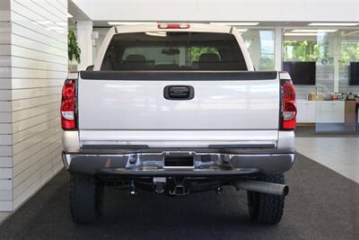 2007 Chevrolet Silverado 2500 LT3  1-OWNER* 100% RUST FREE* LT3 FULL LOAD PKG* NEW BILSTEIN 5100 SHOCKS* NEWER 33 " TOYO A/Ts* NEW OIL-FILTER-AIR FILTER-COOLANT FLUSH-AC SERVICE-IDLER CONTROL ARM-2 NEWER HD BATTERIES - Photo 9 - Portland, OR 97230