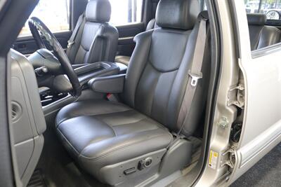 2007 Chevrolet Silverado 2500 LT3  1-OWNER* 100% RUST FREE* LT3 FULL LOAD PKG* NEW BILSTEIN 5100 SHOCKS* NEWER 33 " TOYO A/Ts* NEW OIL-FILTER-AIR FILTER-COOLANT FLUSH-AC SERVICE-IDLER CONTROL ARM-2 NEWER HD BATTERIES - Photo 16 - Portland, OR 97230