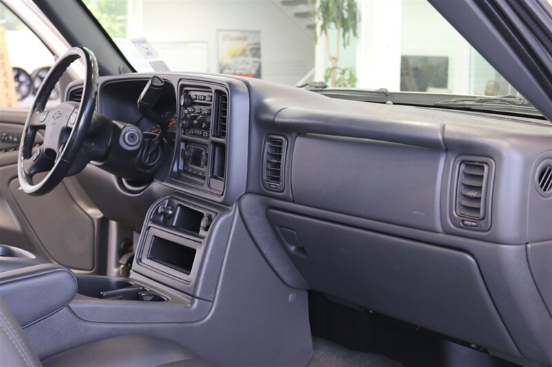2007 Chevrolet Silverado 2500 LT3  1-OWNER* 100% RUST FREE* LT3 FULL LOAD PKG* NEW BILSTEIN 5100 SHOCKS* NEWER 33 " TOYO A/Ts* NEW OIL-FILTER-AIR FILTER-COOLANT FLUSH-AC SERVICE-IDLER CONTROL ARM-2 NEWER HD BATTERIES - Photo 84 - Portland, OR 97230