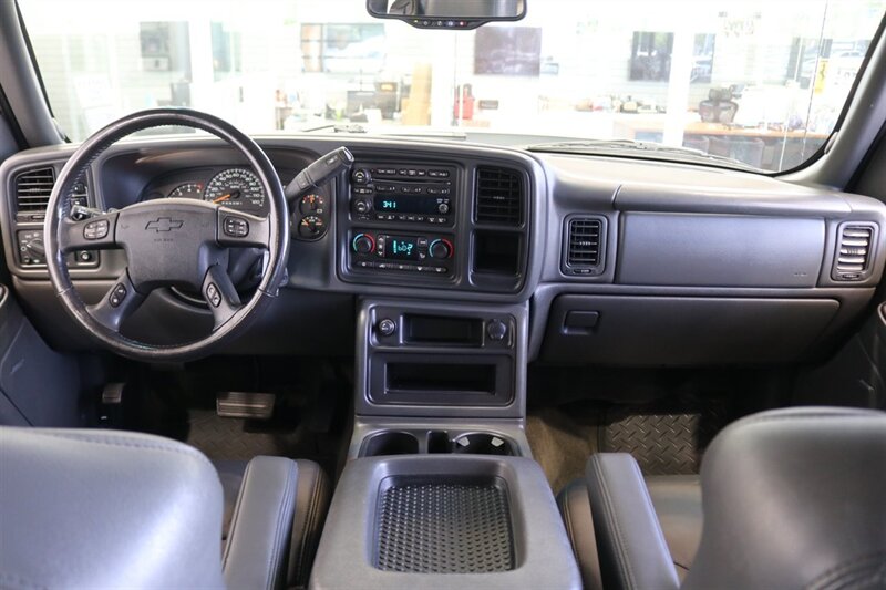 2007 Chevrolet Silverado 2500 LT3  1-OWNER* 100% RUST FREE* LT3 FULL LOAD PKG* NEW BILSTEIN 5100 SHOCKS* NEWER 33 " TOYO A/Ts* NEW OIL-FILTER-AIR FILTER-COOLANT FLUSH-AC SERVICE-IDLER CONTROL ARM-2 NEWER HD BATTERIES - Photo 20 - Portland, OR 97230