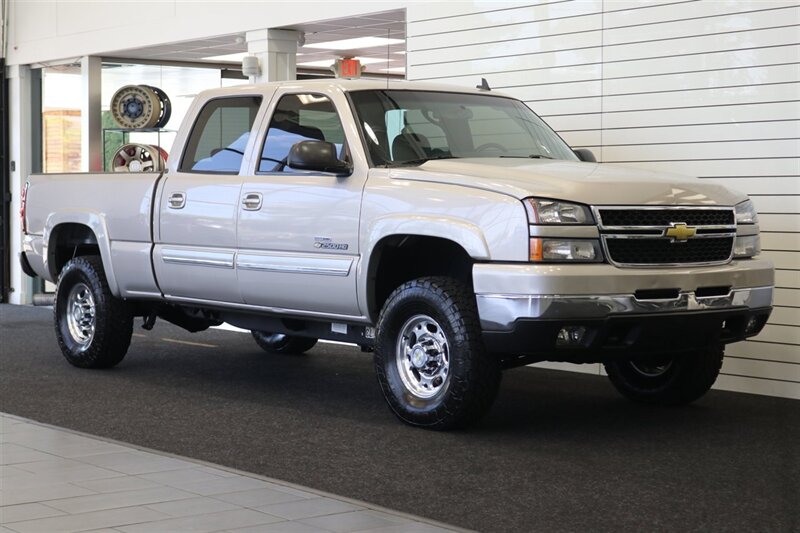2007 Chevrolet Silverado 2500 LT3  1-OWNER* 100% RUST FREE* LT3 FULL LOAD PKG* NEW BILSTEIN 5100 SHOCKS* NEWER 33 " TOYO A/Ts* NEW OIL-FILTER-AIR FILTER-COOLANT FLUSH-AC SERVICE-IDLER CONTROL ARM-2 NEWER HD BATTERIES - Photo 2 - Portland, OR 97230