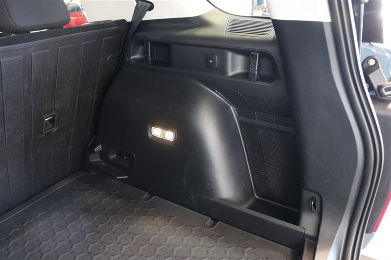 2022 Ford Bronco Sport Big Bend  UNDER FACTORY WARRANTY* 1-OWNER* ONLY 38K MLS* 1.5 " READY LIFT FULL KIT* UPGRADED 30 "TIRES* DEALER SERVICED* CERAMIC COATED* 2-KEYS & ALL BOOKS - MANUALS - Photo 64 - Portland, OR 97230