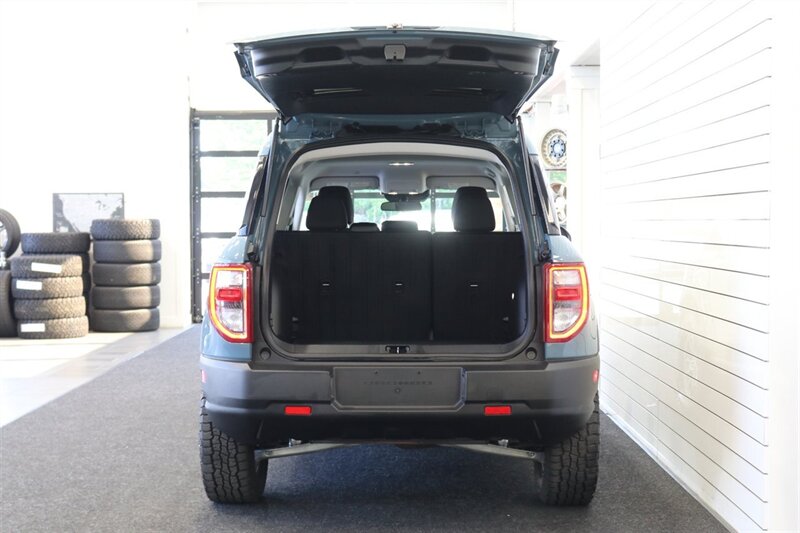 2022 Ford Bronco Sport Big Bend  UNDER FACTORY WARRANTY* 1-OWNER* ONLY 38K MLS* 1.5 " READY LIFT FULL KIT* UPGRADED 30 "TIRES* DEALER SERVICED* CERAMIC COATED* 2-KEYS & ALL BOOKS - MANUALS - Photo 17 - Portland, OR 97230