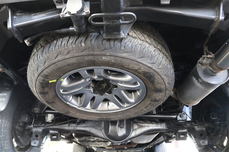 2004 Toyota Sequoia SR5  2-OREGON OWNERS SINCE NEW RUST FREE* NEW BILSTEIN TOYTEC LEVEL LIFT* NEW 33 " FALKEN A/T 4W* TRD OFF ROAD WHEELS* NEW TIMING BELT & WATER PUMP 6K MLS AGO* NEW FLUIDS & AC CHARGE* ALL BOOKS-KEYS - Photo 28 - Portland, OR 97230