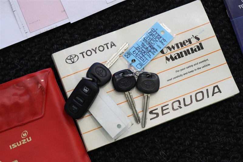 2004 Toyota Sequoia SR5  2-OREGON OWNERS SINCE NEW RUST FREE* NEW BILSTEIN TOYTEC LEVEL LIFT* NEW 33 " FALKEN A/T 4W* TRD OFF ROAD WHEELS* NEW TIMING BELT & WATER PUMP 6K MLS AGO* NEW FLUIDS & AC CHARGE* ALL BOOKS-KEYS - Photo 39 - Portland, OR 97230