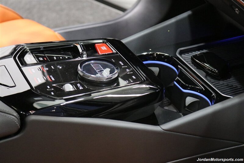 2025 BMW M5 Touring 141K MSRP* CARBON CERAMIC BRAKES-EXECUTIVE PKG - M-DRIVER PKG* CARBON FIBER FRONT SPLITTER - CARBON REAR DIFFUESER - CARBON SIDE SKIRTS - H&R LOWERING SPRINGS* DOWN PIPES & COLD AIR INTAKES - Photo 54 - Portland, OR 97230