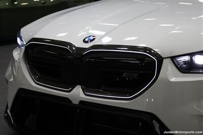 2025 BMW M5 Touring 141K MSRP* CARBON CERAMIC BRAKES-EXECUTIVE PKG - M-DRIVER PKG* CARBON FIBER FRONT SPLITTER - CARBON REAR DIFFUESER - CARBON SIDE SKIRTS - H&R LOWERING SPRINGS* DOWN PIPES & COLD AIR INTAKES - Photo 40 - Portland, OR 97230