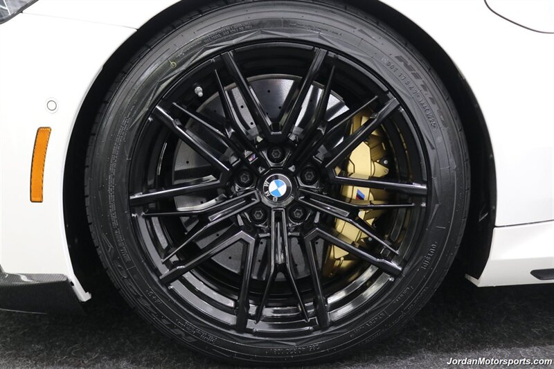 2025 BMW M5 Touring 141K MSRP* CARBON CERAMIC BRAKES-EXECUTIVE PKG - M-DRIVER PKG* CARBON FIBER FRONT SPLITTER - CARBON REAR DIFFUESER - CARBON SIDE SKIRTS - H&R LOWERING SPRINGS* DOWN PIPES & COLD AIR INTAKES - Photo 36 - Portland, OR 97230