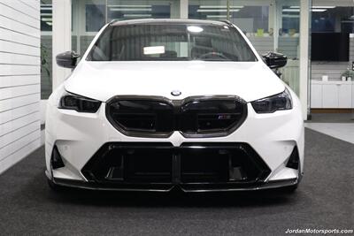 2025 BMW M5 Touring 141K MSRP* CARBON CERAMIC BRAKES-EXECUTIVE PKG - M-DRIVER PKG* CARBON FIBER FRONT SPLITTER - CARBON REAR DIFFUESER - CARBON SIDE SKIRTS - H&R LOWERING SPRINGS* DOWN PIPES & COLD AIR INTAKES - Photo 8 - Portland, OR 97230