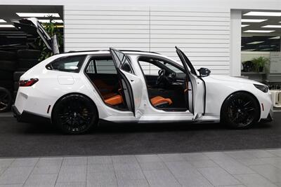 2025 BMW M5 Touring  141K MSRP* CARBON CERAMIC BRAKES-EXECUTIVE PKG - M-DRIVER PKG* CARBON FIBER FRONT SPLITTER - CARBON REAR DIFFUESER - CARBON SIDE SKIRTS - H&R LOWERING SPRINGS* DOWN PIPES & COLD AIR INTAKES - Photo 11 - Portland, OR 97230