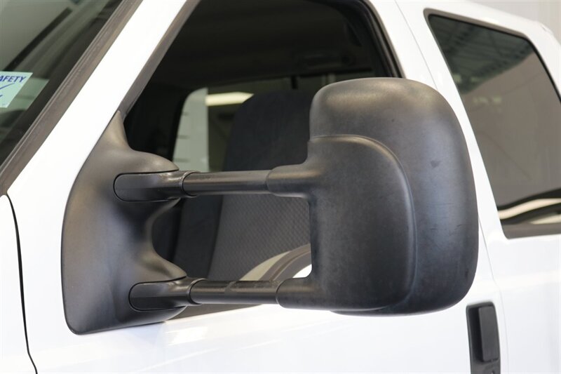 2002 Ford F-350 1-OWNER* 100% RUST FREE* LINEX BED LINER* NEW BRAKES / ROTORS / CALIPERS / BRAKE FLUID / AC SERVICE & RECHARGE / CAMPER TIE DOWNS / COOLANT FLUSH / NEW WIPERS / NEW DOOR LOCK ACTUATORS / 2-KEYS - Photo 45 - Portland, OR 97230