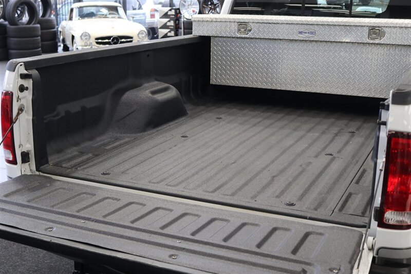 2002 Ford F-350 1-OWNER* 100% RUST FREE* LINEX BED LINER* NEW BRAKES / ROTORS / CALIPERS / BRAKE FLUID / AC SERVICE & RECHARGE / CAMPER TIE DOWNS / COOLANT FLUSH / NEW WIPERS / NEW DOOR LOCK ACTUATORS / 2-KEYS - Photo 51 - Portland, OR 97230
