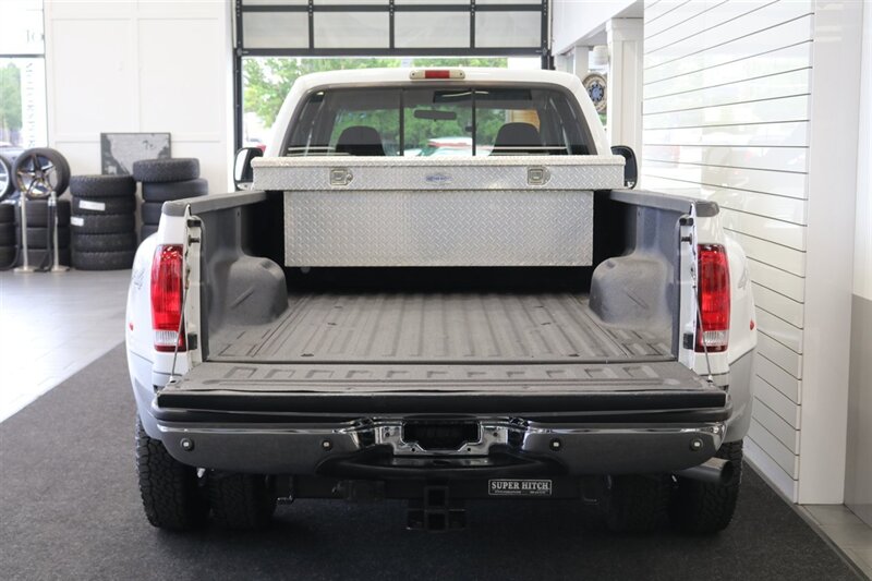 2002 Ford F-350 1-OWNER* 100% RUST FREE* LINEX BED LINER* NEW BRAKES / ROTORS / CALIPERS / BRAKE FLUID / AC SERVICE & RECHARGE / CAMPER TIE DOWNS / COOLANT FLUSH / NEW WIPERS / NEW DOOR LOCK ACTUATORS / 2-KEYS - Photo 15 - Portland, OR 97230
