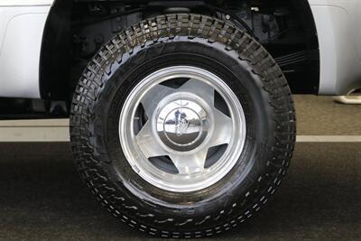 2002 Ford F-350 1-OWNER* 100% RUST FREE* LINEX BED LINER* NEW BRAKES / ROTORS / CALIPERS / BRAKE FLUID / AC SERVICE & RECHARGE / CAMPER TIE DOWNS / COOLANT FLUSH / NEW WIPERS / NEW DOOR LOCK ACTUATORS / 2-KEYS - Photo 62 - Portland, OR 97230