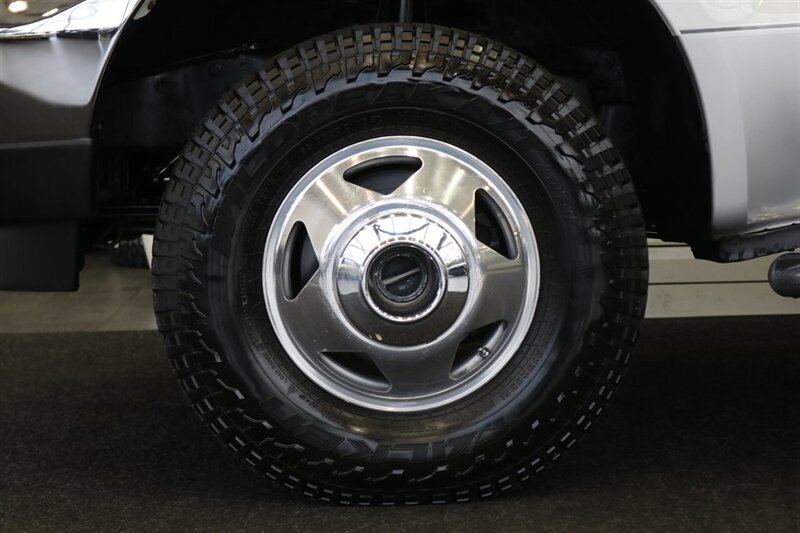 2002 Ford F-350 1-OWNER* 100% RUST FREE* LINEX BED LINER* NEW BRAKES / ROTORS / CALIPERS / BRAKE FLUID / AC SERVICE & RECHARGE / CAMPER TIE DOWNS / COOLANT FLUSH / NEW WIPERS / NEW DOOR LOCK ACTUATORS / 2-KEYS - Photo 65 - Portland, OR 97230