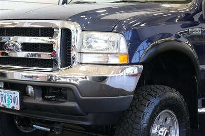 2002 Ford F-350 XLT  1-OREGON OWNER* 100% RUST & CORROSION FREE* LONG BED* 3.73 REAR AXLE* NEW 34 " TOYO A/T III W/ NEW 16 "PRO COMP WHEELS* 05 GRILL* UPGRADED MIRRORS* BANKS EXHAUST* ALL BOOKS-WINDOW STICKER-KEYS* - Photo 12 - Portland, OR 97230