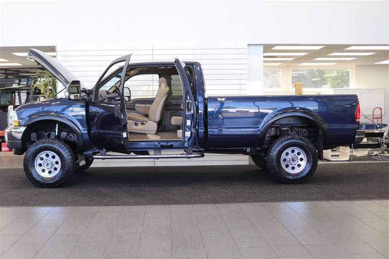2002 Ford F-350 XLT  1-OREGON OWNER* 100% RUST & CORROSION FREE* LONG BED* 3.73 REAR AXLE* NEW 34 " TOYO A/T III W/ NEW 16 "PRO COMP WHEELS* 05 GRILL* UPGRADED MIRRORS* BANKS EXHAUST* ALL BOOKS-WINDOW STICKER-KEYS* - Photo 10 - Portland, OR 97230