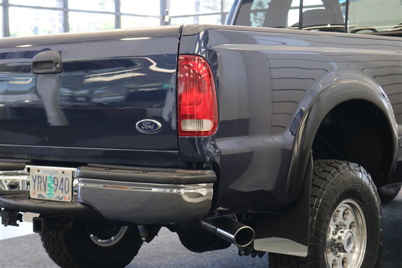 2002 Ford F-350 XLT  1-OREGON OWNER* 100% RUST & CORROSION FREE* LONG BED* 3.73 REAR AXLE* NEW 34 " TOYO A/T III W/ NEW 16 "PRO COMP WHEELS* 05 GRILL* UPGRADED MIRRORS* BANKS EXHAUST* ALL BOOKS-WINDOW STICKER-KEYS* - Photo 42 - Portland, OR 97230