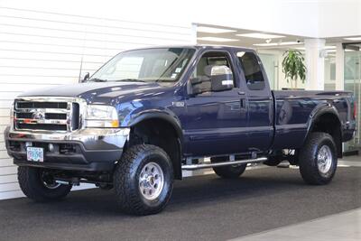 2002 Ford F-350 XLT  1-OREGON OWNER* 100% RUST & CORROSION FREE* LONG BED* 3.73 REAR AXLE* NEW 34 " TOYO A/T III W/ NEW 16 "PRO COMP WHEELS* 05 GRILL* UPGRADED MIRRORS* BANKS EXHAUST* ALL BOOKS-WINDOW STICKER-KEYS* - Photo 1 - Portland, OR 97230