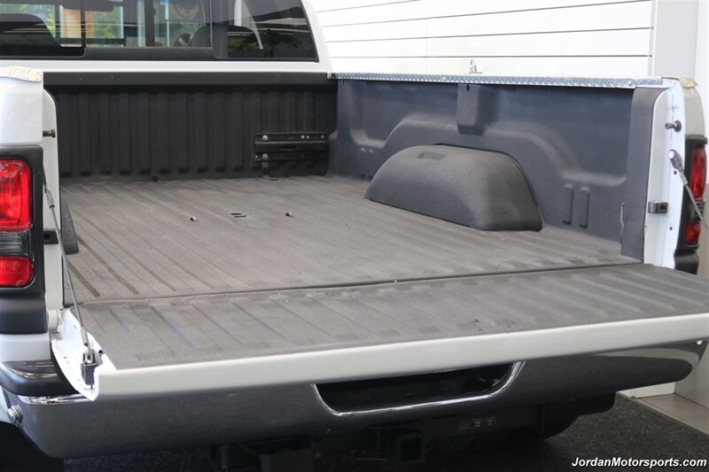 2001 Dodge Ram 3500 SLT  1-OWNER* 0-RUST* COMPLETE NEW FRONT END W/ REDHEAD STEERING BOX* ALL NEW 6 A/T 10-PLY TIRES* 55 BLOCK* FULLY SERVICE* EXCELLENT CONDITION BED* GOOSNECK* BOOKS-KEYS-RECORDS - Photo 42 - Portland, OR 97230